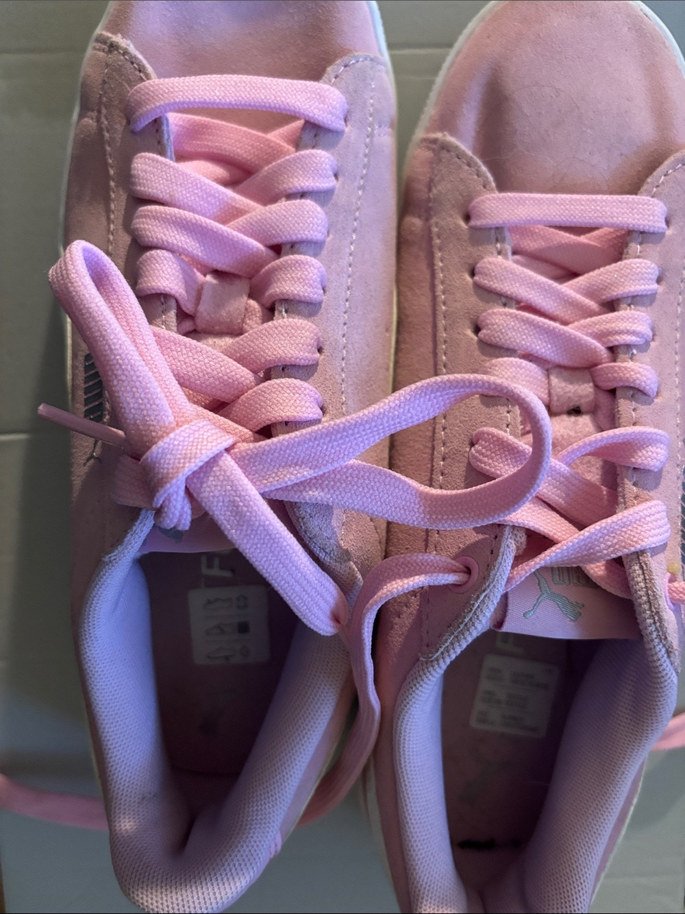 Pink Women's puma Lace-Up Sneakers